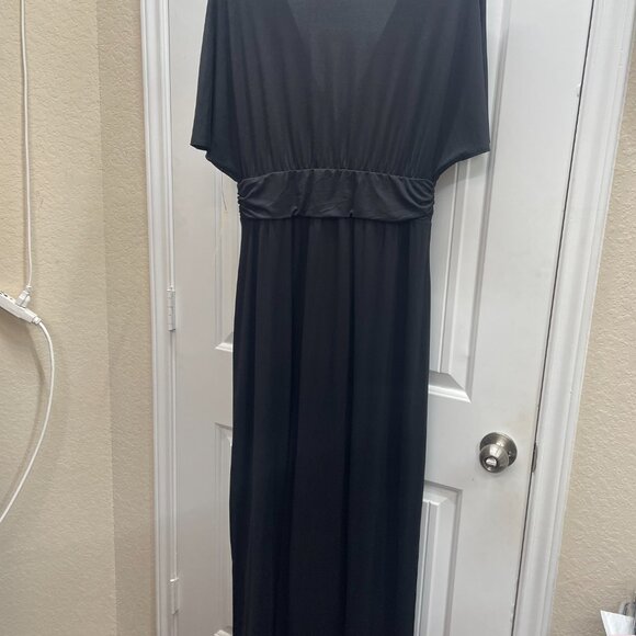 Kiyonna Vienna Maxi Dress | Black Noir | Size 0X | NWT | Elegant Stretch Knit - Picture 8 of 9